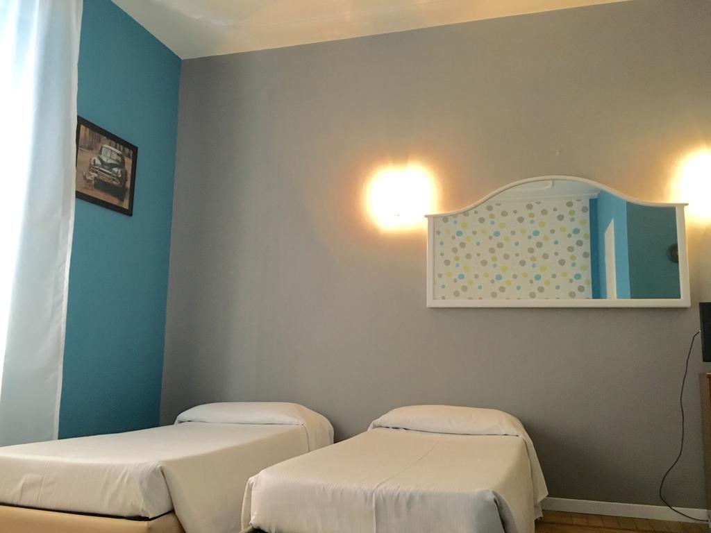 Hotel Trinita Dei Monti ローマ エクステリア 写真
