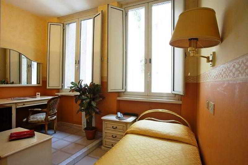 Hotel Trinita Dei Monti ローマ エクステリア 写真