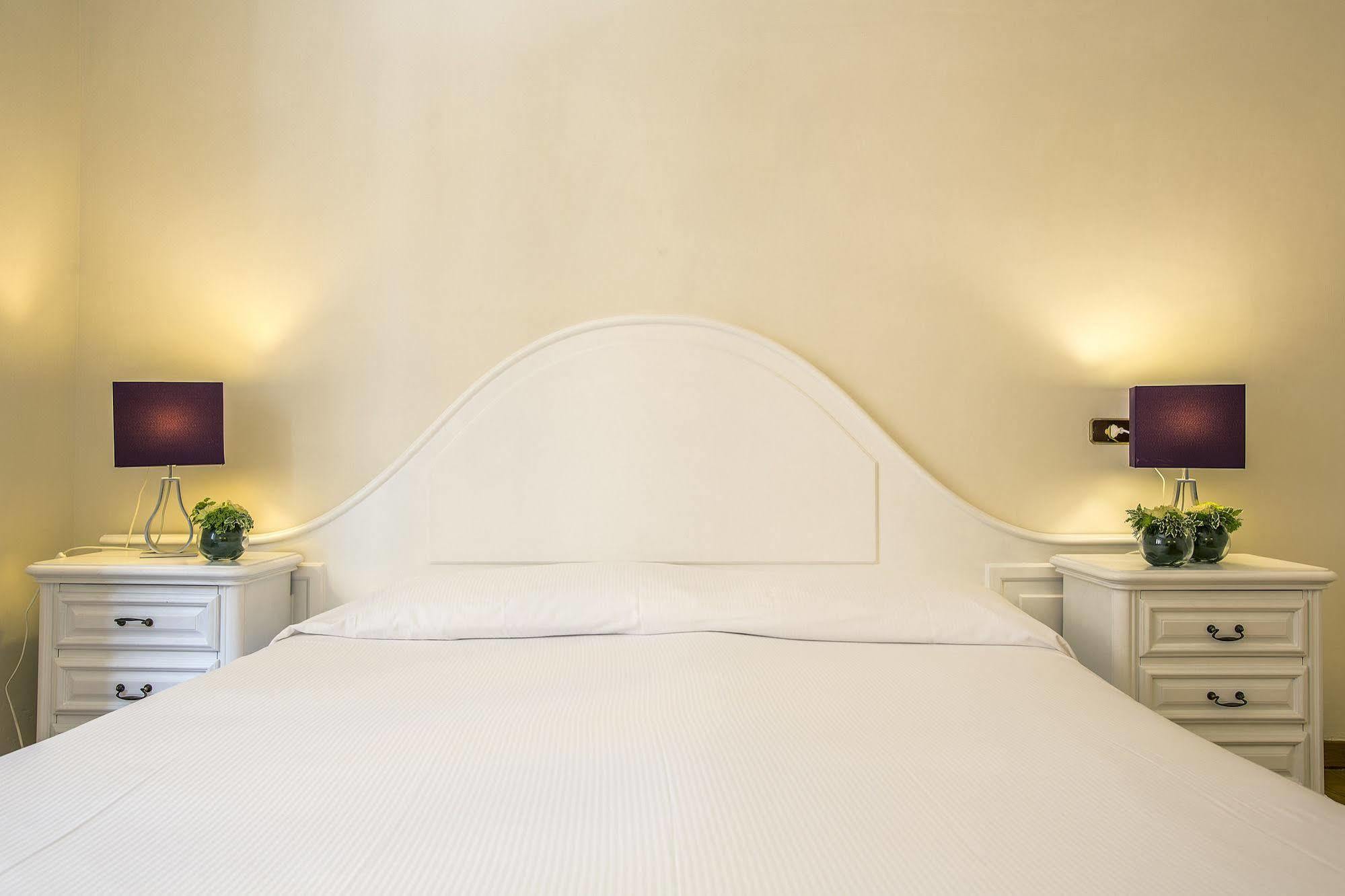 Hotel Trinita Dei Monti ローマ エクステリア 写真